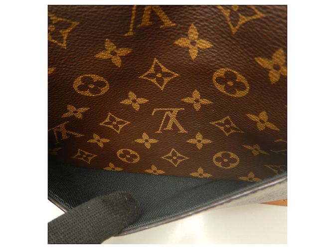 Borsa a tracolla Louis Vuitton Monogram Diane Marrone - vista 22