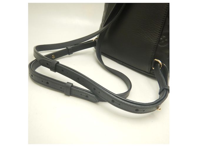 Zaino Louis Vuitton Coussin PM Nero - vista 7