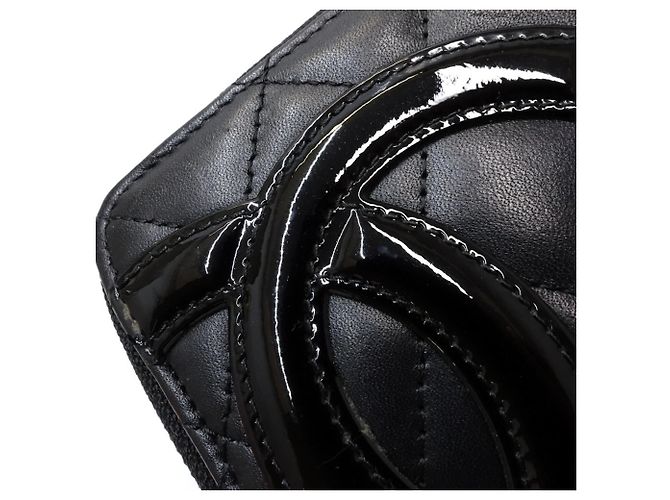 Chanel Classic Long Zip Wallet AP0242 aus schwarzem Lammleder - Ansicht 8
