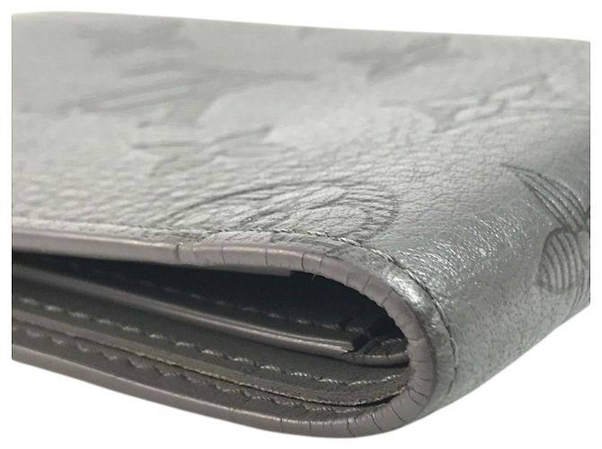 Cartera Compacta Louis Vuitton Monogram Shadow Castaño - vista 6