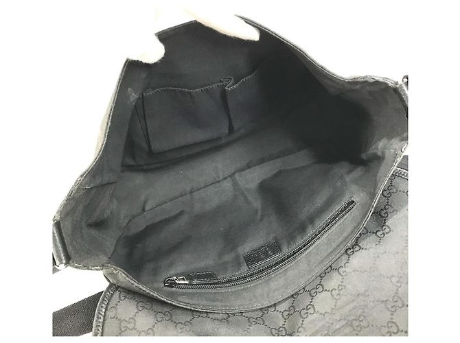Borsa a tracolla Gucci Logo GG Crossbody Flap Pouch Nero - vista 10