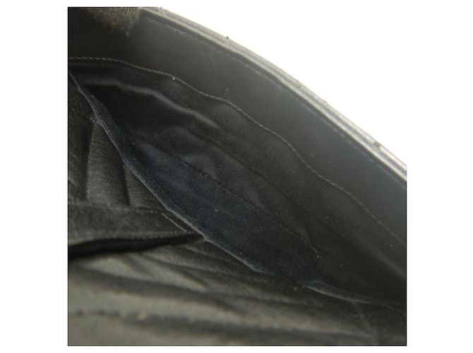 Borsa a tracolla in pelle nera Yves Saint Laurent - vista 19