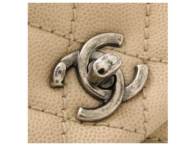 Borsa Chanel Matelassé Coco Handle 24 XS Beige - vista 13