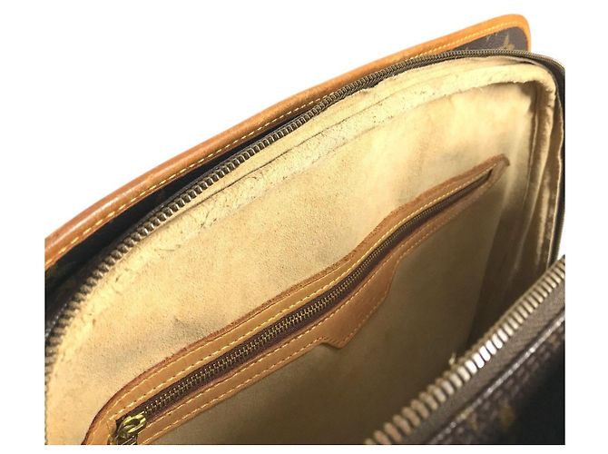 Borsa Louis Vuitton Monogram Rivoli Marrone - vista 17