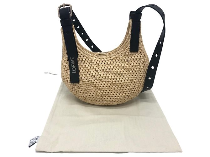 Loewe Punch Hole Hobo Mini Strohtasche Schwarz - Ansicht 15
