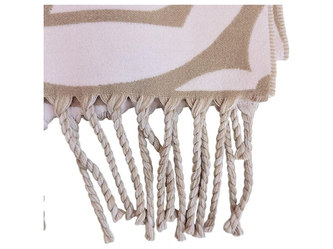 Louis Vuitton Medallion Schal Beige - Ansicht 3