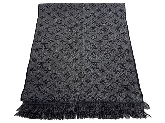 Sciarpa Louis Vuitton Monogram Classic Marrone Nero - vista 3