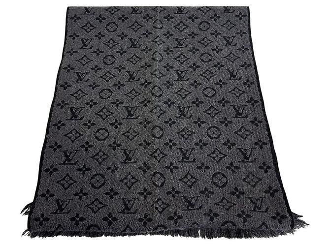 Sciarpa Louis Vuitton Monogram Classic Marrone Nero - vista 5