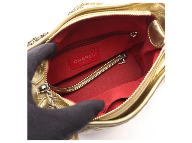 Borsa a tracolla Chanel Gabrielle de Small Hobo D'oro - vista 3
