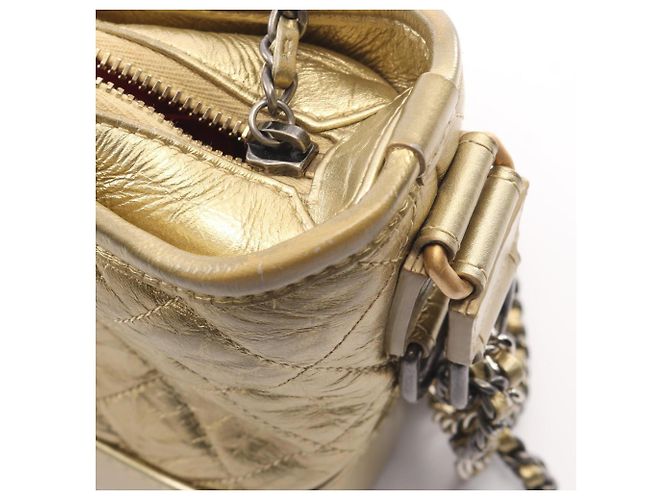 Borsa a tracolla Chanel Gabrielle de Small Hobo D'oro - vista 7