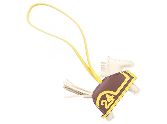 Hermès Hermes Rodeo PM Robeo 24 Clé Terre Jaune Naple Handbag Charm Marrone Crudo Giallo - vista 2