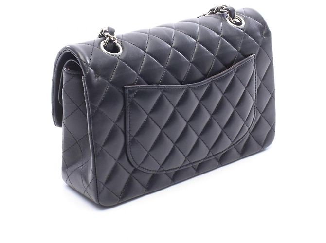 Borsa a tracolla Chanel Matelassé Double Flap Nero - vista 2