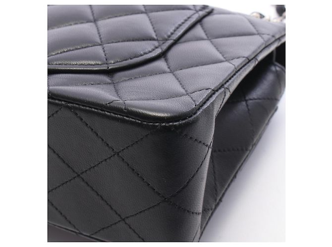 Borsa a tracolla Chanel Matelassé Double Flap Nero - vista 7