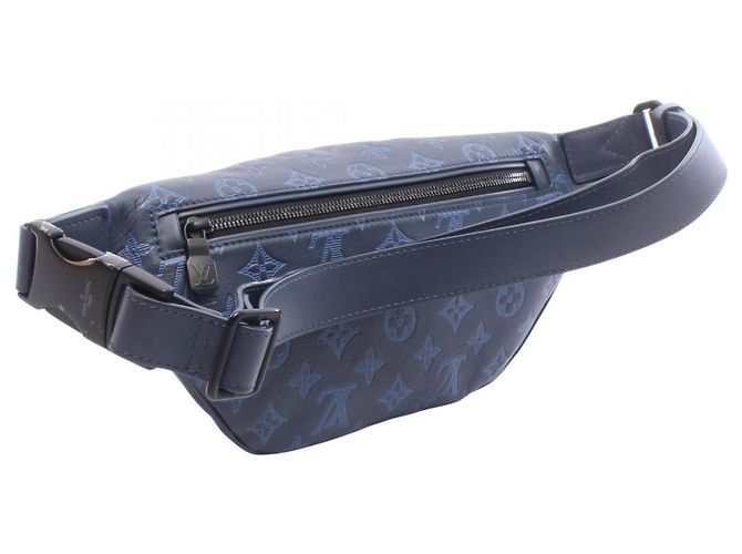 Bumbag Borsello Louis Vuitton Discovery PM Blu navy - vista 2