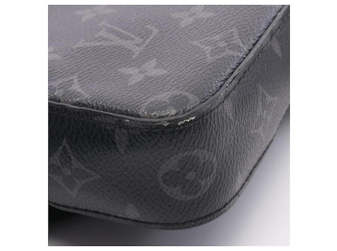 Borsa a tracolla Louis Vuitton Trio Messenger Monogram Eclipse Marrone Nero - vista 7
