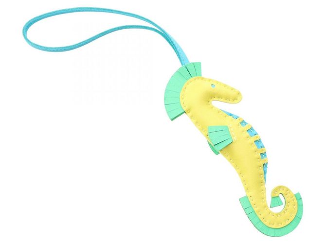 Hermès IPO Seahorse Handbag Charm Blu D'oro Verde Giallo - vista 2