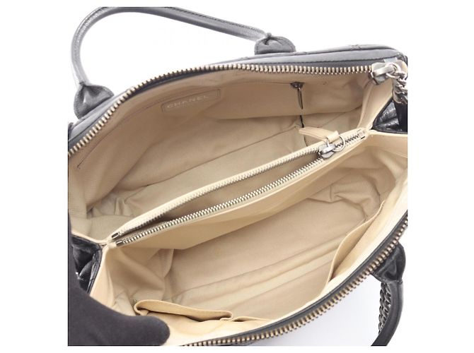 Chanel Matelassé Antique Silver Hardware Tote Bag Schwarz - Ansicht 3