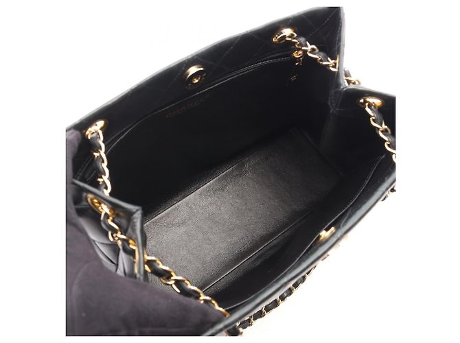 Borsa a tracolla Chanel Matelassé in pelle di agnello nera Nero - vista 3