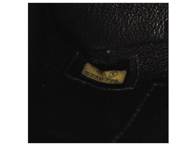 Borsa a tracolla Chanel Matelassé in pelle di agnello nera Nero - vista 5