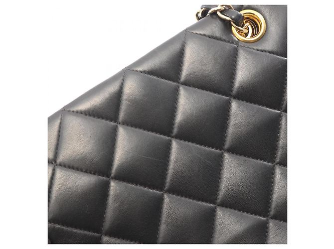 Borsa a tracolla Chanel Matelassé in pelle di agnello nera Nero - vista 9