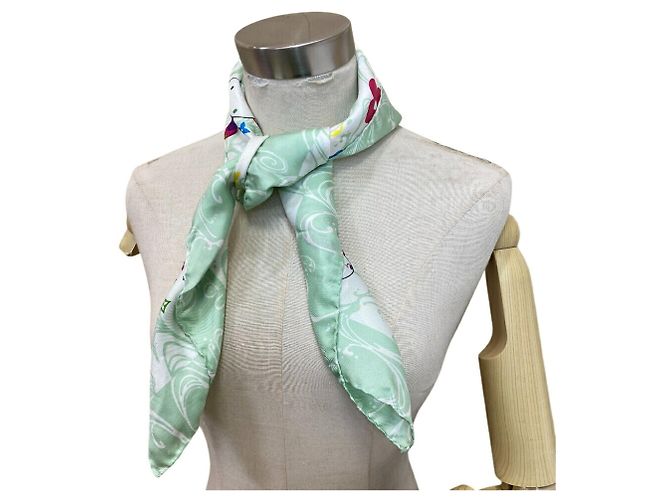 Foulard in seta Louis Vuitton Bianco Verde chiaro - vista 7