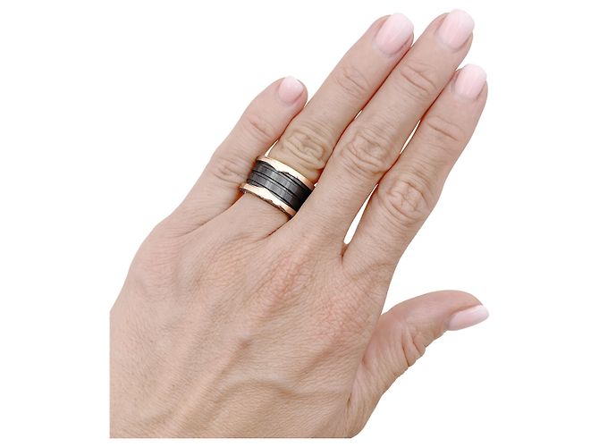 Anello Bulgari, "B.ZERO1" in oro giallo e ceramica nera. - vista 5