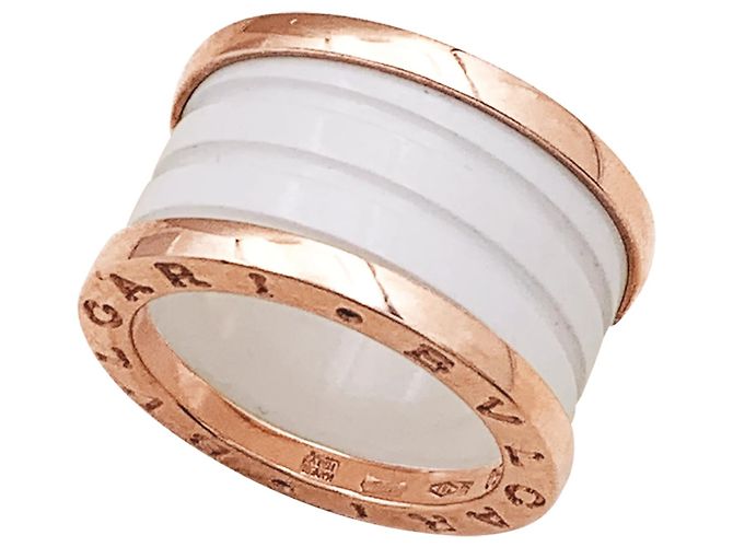 Anello Bulgari "B.Zero1", oro giallo e ceramica bianca. - vista 3