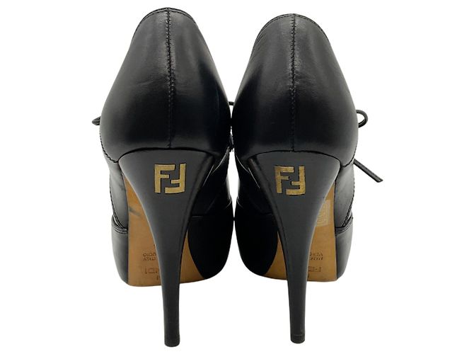 Stivaletti stringati peep toe in pelle nera Fendi Nero - vista 5