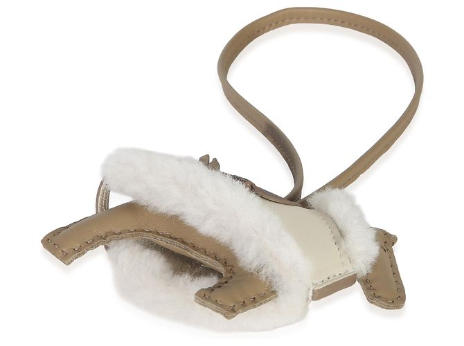 Hermès Beige Marfa Terre Craie Ecru Rodeo Robeo Plush Charm PM - vista 4