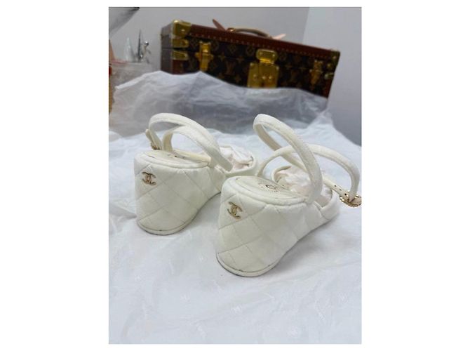 Chanel Sandalen weiß Stoff Größe 36 Mehrfarben - Ansicht 2