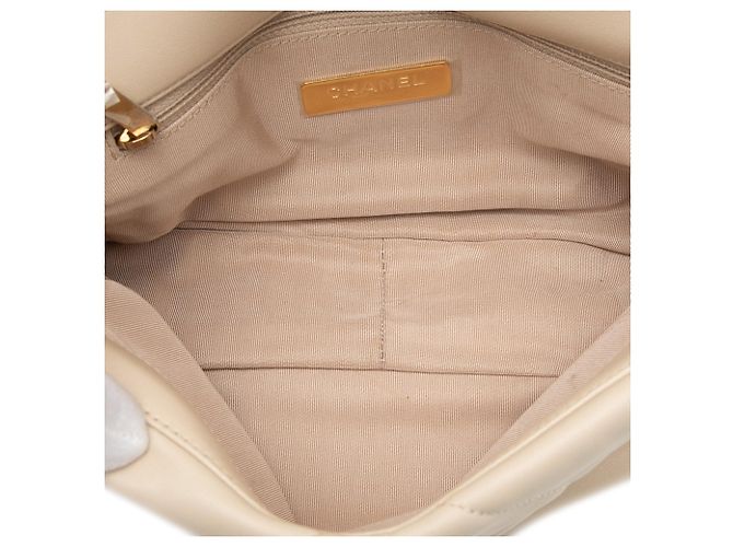 Borsa Chanel 19 Flap Satchel Medium in nappa beige - vista 4