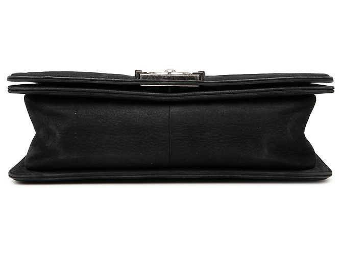 Borsa a tracolla Chanel Boy Flap in camoscio chevron nera misura Old Medium Nero - vista 3