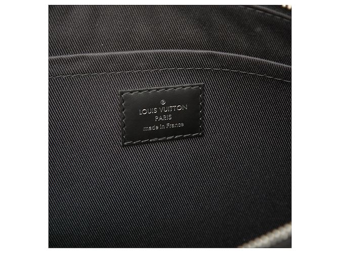 Borsa a Pochette GM Louis Vuitton Monogram Eclipse Discovery Nera Nero - vista 5