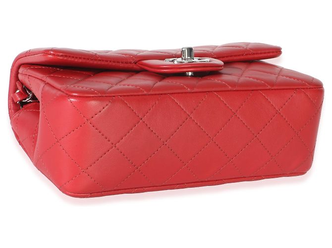 Gabrielle Sac Chanel Mini Rectangular Classic Flap en agneau matelassé rouge - vue 7