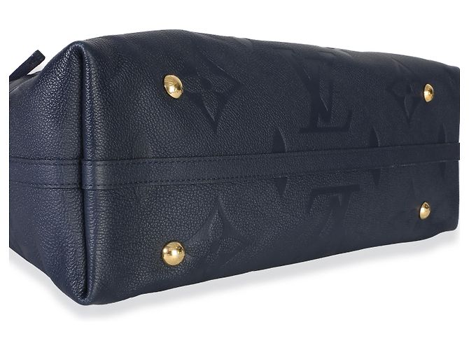 Louis Vuitton Navy Giant Monogram Empreinte Carryall MM Blu - vista 7