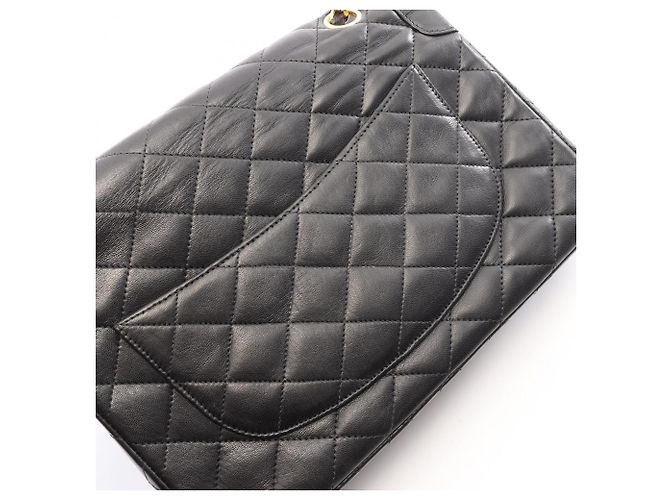 Borsa a tracolla Chanel Matelassé Paris Limited Edition Nero - vista 11