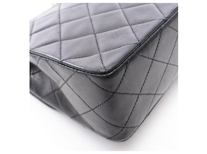 Borsa a tracolla Chanel Mini Matelassé 20 Nero - vista 7