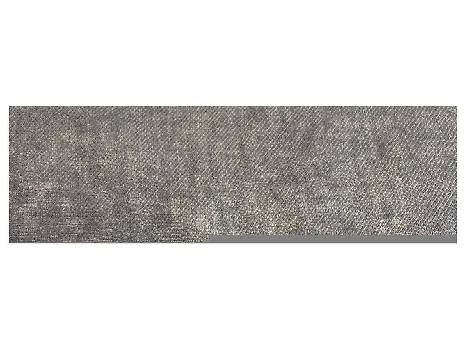 Sciarpa Chanel in cashmere e seta blu navy - vista 4