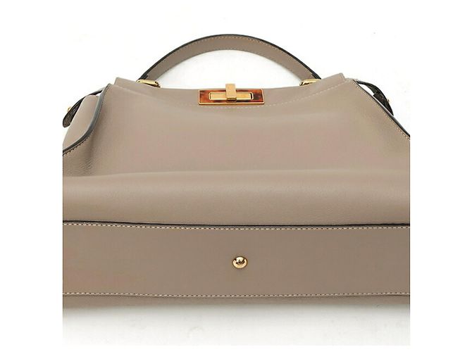 Borsa a tracolla Fendi Peekaboo Regular Grigio - vista 4
