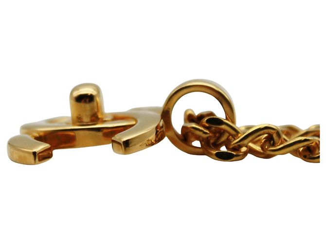 Timeless Collar Turnlock Chanel Dorado - vista 5