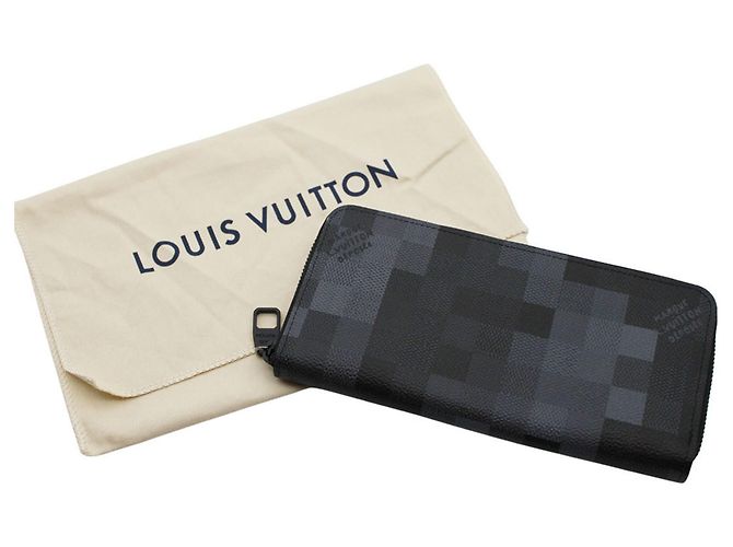 Louis Vuitton Horizontal Men's Wallet Black - view 11