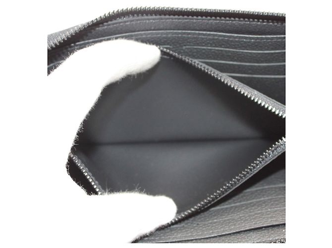 Louis Vuitton Horizontal Men's Wallet Black - view 9