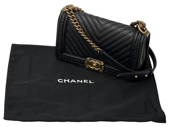 Borsa Chanel Boy V-Stitch Nero - vista 17