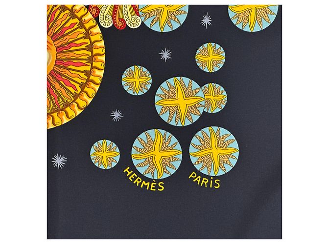 Hermès Foulard Hermes Carre 90 - LE ROY SOLEIL Nero Multicolore Giallo - vista 4