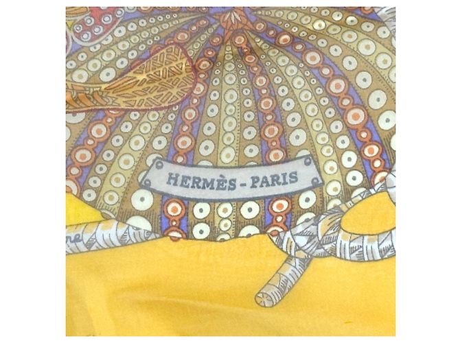 Hermès Foulard di seta Hermes Carre 90 Grands Fonds Multicolore Giallo - vista 3