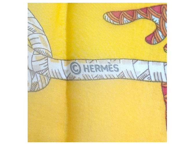 Hermès Foulard di seta Hermes Carre 90 Grands Fonds Multicolore Giallo - vista 4