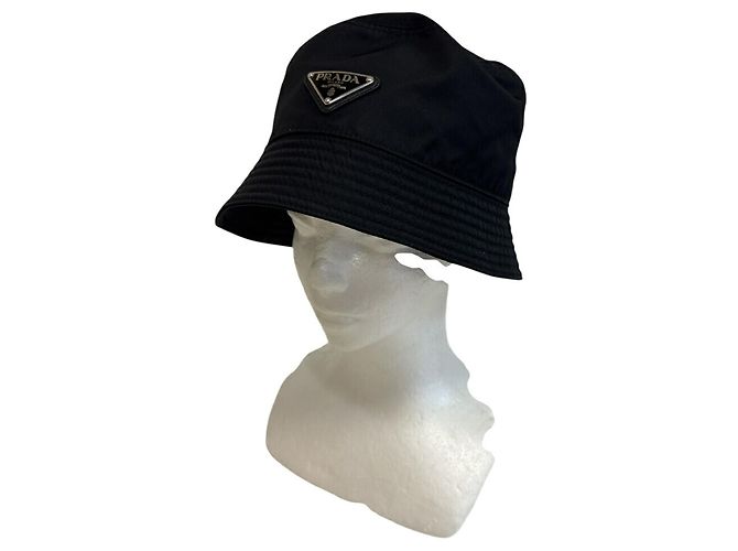Prada Bucket Hat aus schwarzem Nylon - Ansicht 10