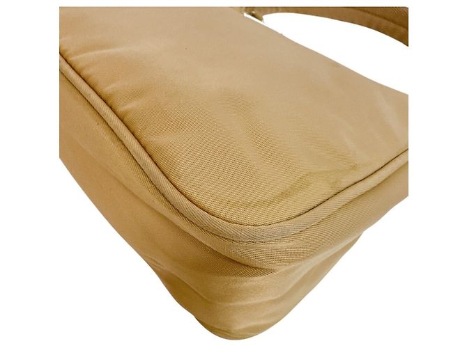 Pouch Prada Triangle in nylon Beige - vista 5