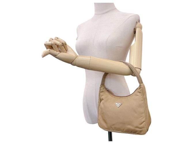 Pouch Prada Triangle in nylon Beige - vista 9