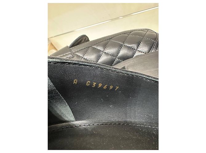 Timeless Chanel 23C Paris–Monte Carlo Mocassini Matelassé CC Heart Sz.39 Usato - vista 4
